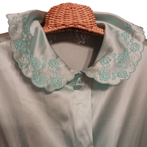 Exquisite Luxury Vintage Nylon Antron Robe Full Length Mint Green Lace 60's ERA - Picture 4 of 8